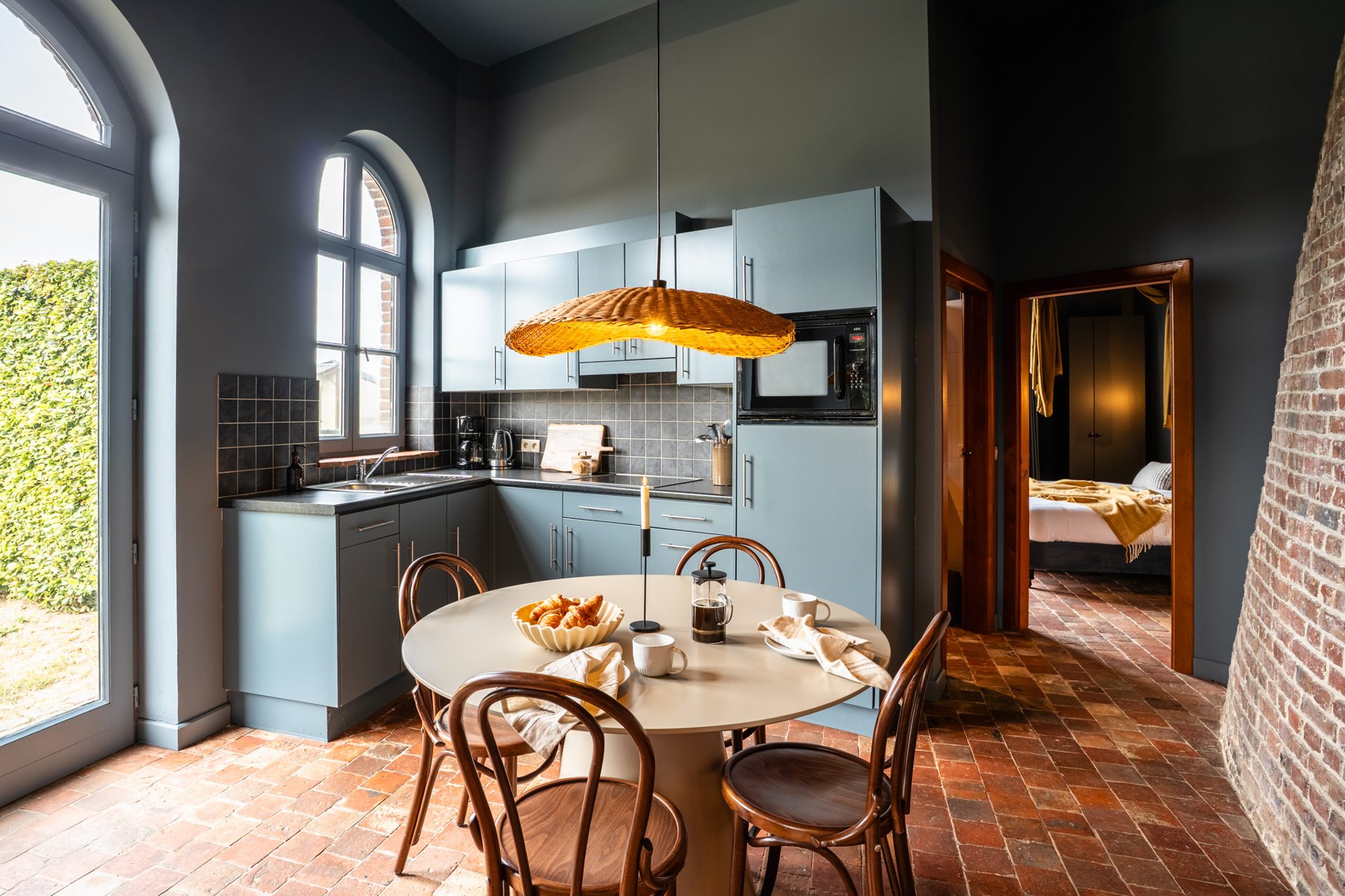 Nieuwe keuken en eetruimte van Windmolen De Hoop